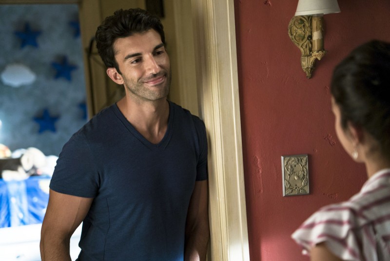 Девственница Джейн 5 сезон 1 серия Девственница Джейн 5 сезон 1 серия