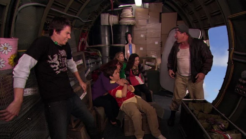 Возвращение АйКарли 2 сезон 1 серия Возвращение АйКарли 2 сезон 1 серия