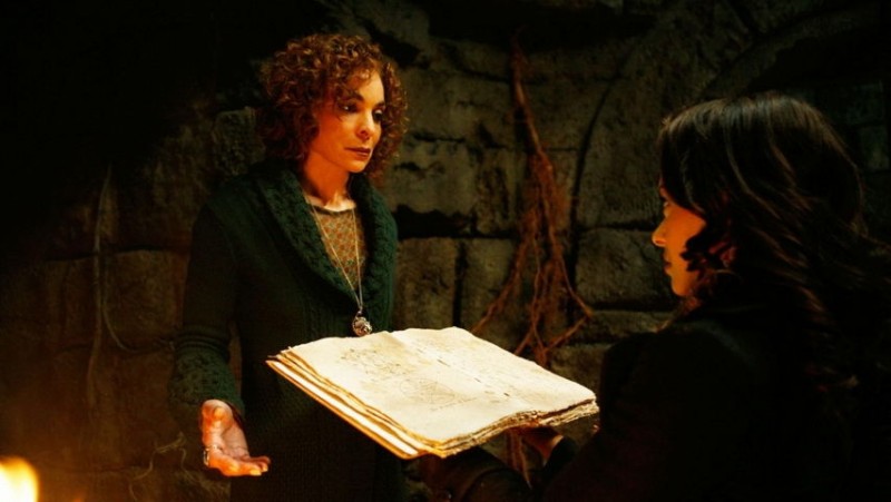 Дневники вампира 14 серия