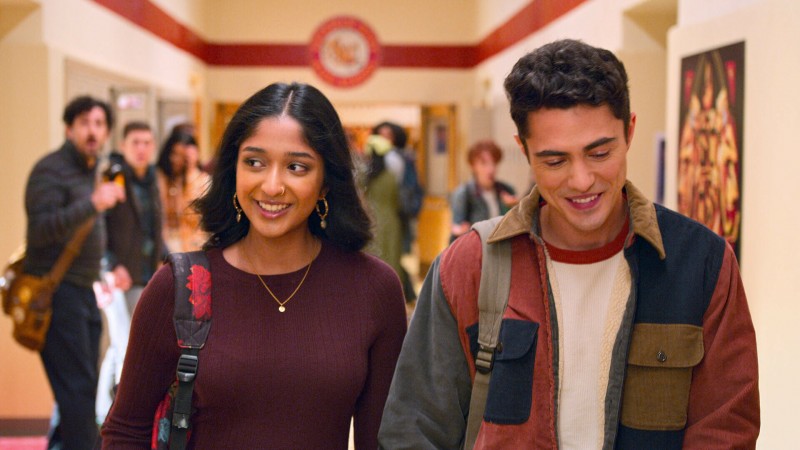 Я никогда не... 3 сезон 1 серия Я никогда не... 3 сезон 1 серия