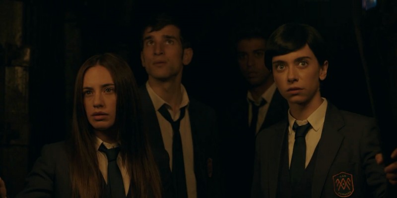 Чёрная лагуна: Вершины 2 сезон 8 серия Чёрная лагуна: Вершины 2 сезон 8 серия