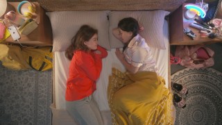 Целую, Китти 1 сезон 8 серия