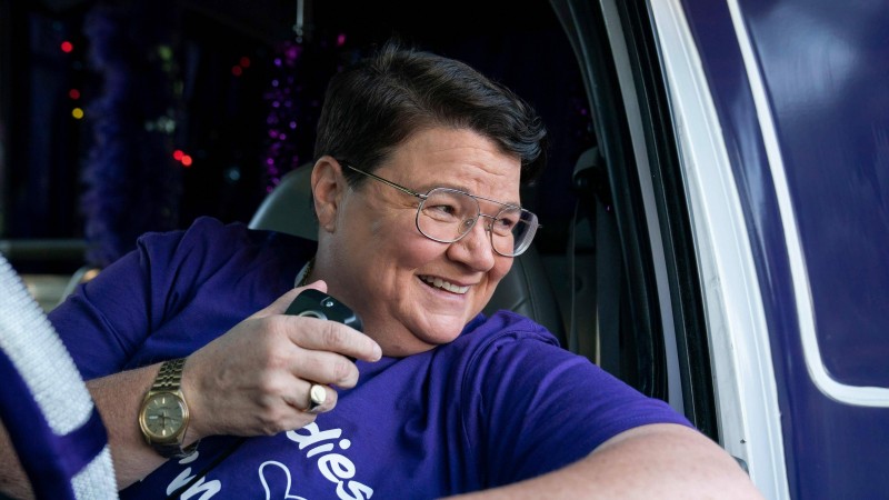 Кто-то где-то 2 сезон 6 серия Кто-то где-то 2 сезон 6 серия