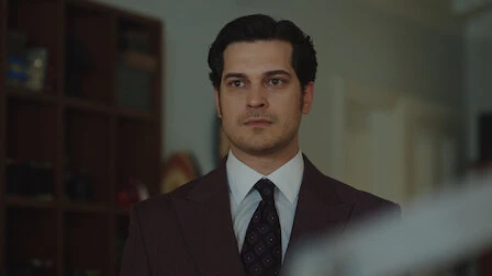 Нарядное пугало / Тайна портного 5 серия