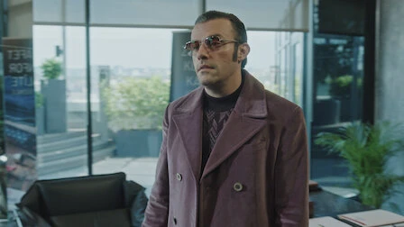 Нарядное пугало / Тайна портного 6 серия