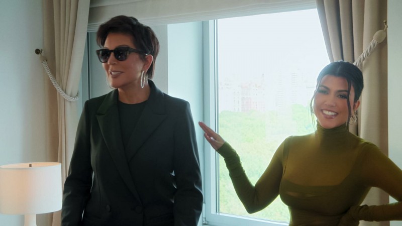 Семейство Кардашьян 3 сезон 3 серия Семейство Кардашьян 3 сезон 3 серия