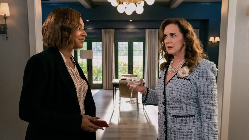 Вечеринка 2 сезон 8 серия Вечеринка 2 сезон 8 серия