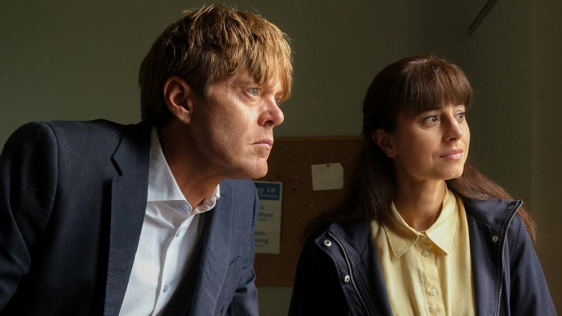 Смерть не в раю 2 сезон 4 серия Смерть не в раю 2 сезон 4 серия