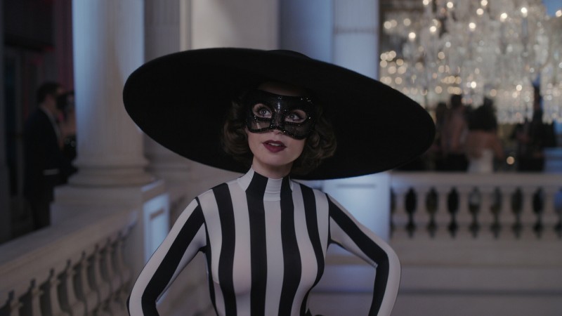 Эмили в Париже 4 сезон 3 серия Эмили в Париже 4 сезон 3 серия