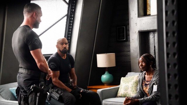 S. W. A. T.: Спецназ города ангелов 8 сезон 1 серия S. W. A. T.: Спецназ города ангелов 8 сезон 1 серия