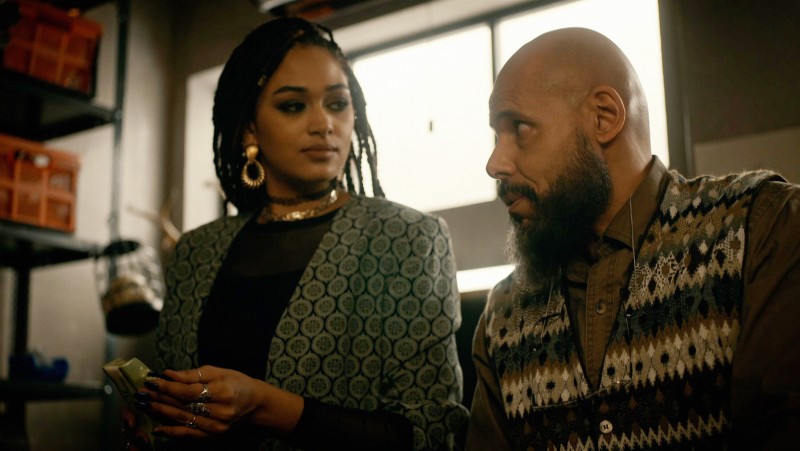 Сюрреалистическая недвижимость 8 серия Сюрреалистическая недвижимость 8 серия