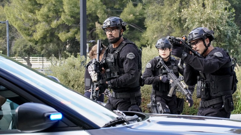 S. W. A. T.: Спецназ города ангелов 8 сезон 17 серия S. W. A. T.: Спецназ города ангелов 8 сезон 17 серия