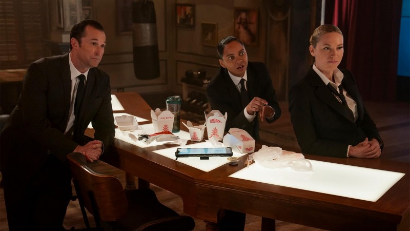 Грабь награбленное: Искупление / Воздействие: Искупление 3 сезон 2 серия