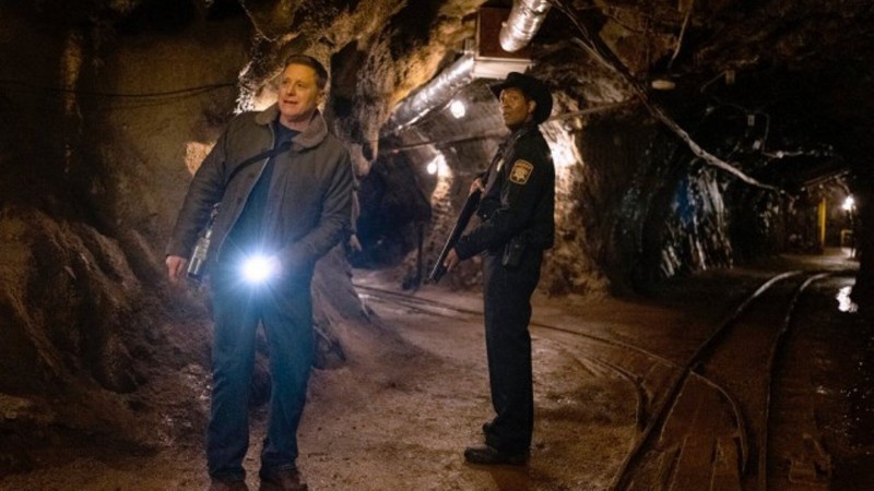 Засланец из космоса 4 сезон 9 серия Засланец из космоса 4 сезон 9 серия