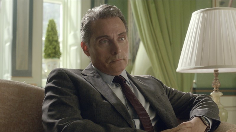 Дипломатка 3 сезон 2 серия Дипломатка 3 сезон 2 серия