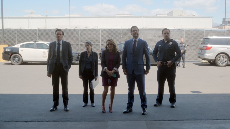 Линкольн для адвоката 4 сезон 5 серия Линкольн для адвоката 4 сезон 5 серия