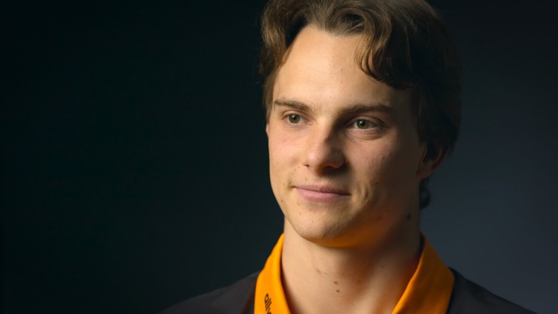 Формула 1. Драйв выживания 8 сезон 3 серия