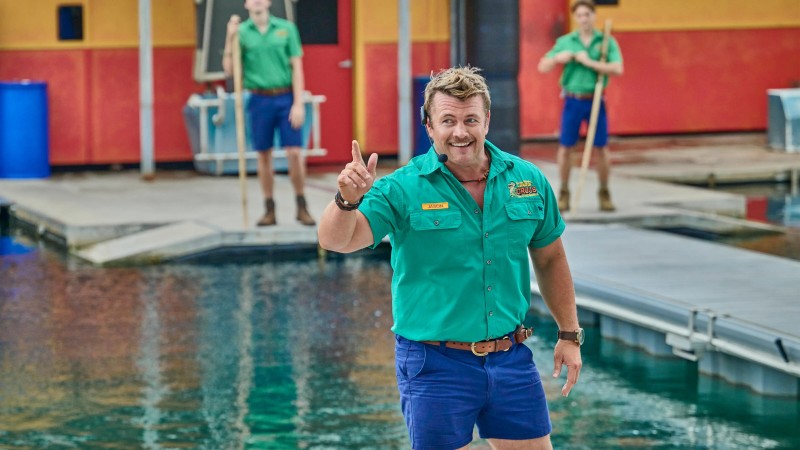 Дэдлок 2 сезон 2 серия Дэдлок 2 сезон 2 серия