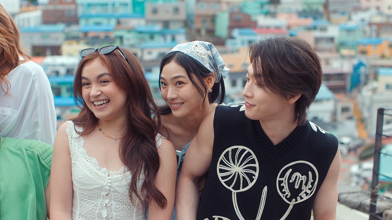 Целую, Китти 3 сезон 1 серия