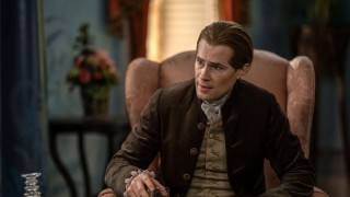 Чужестранка 8 сезон 7 серия